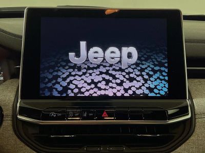 2023 Jeep Compass — photo 24 view