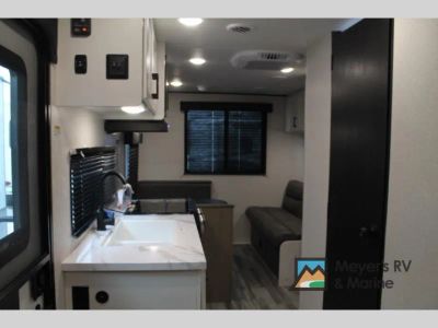 2026 Jayco Jay Flight SLX - Photo 8