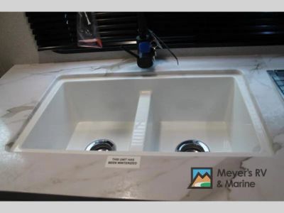 2026 Jayco Jay Flight SLX - Photo 11
