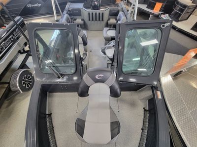 2025 Crestliner 1850 Commander - Photo 10