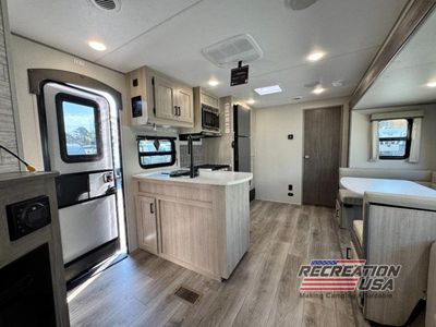 2026 Coachmen Catalina Legacy Edition - Photo 12