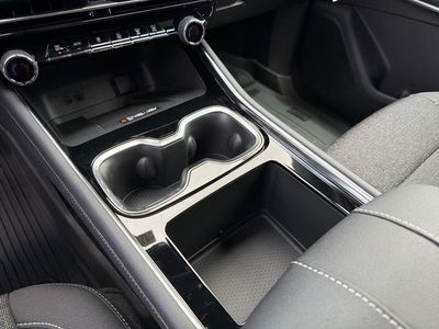 2026 Chevrolet Traverse - Photo 34