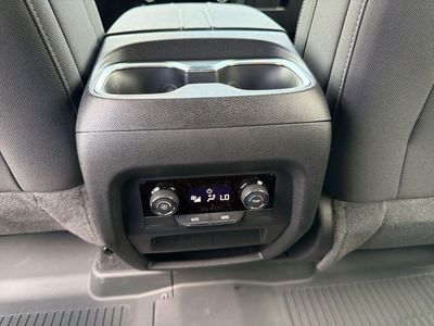 2026 Chevrolet Traverse - Photo 18
