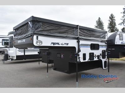 2026 Palomino Real-Lite - Photo 2
