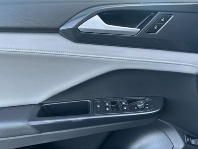 2022 Volkswagen Taos - Photo 12