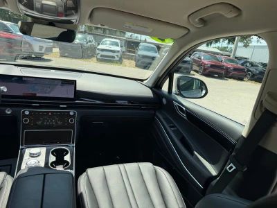 2026 Genesis GV80 — photo 29 view