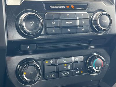 2017 Ford F-150 - Photo 20
