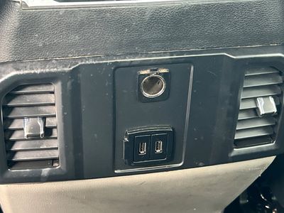 2017 Ford F-150 - Photo 14
