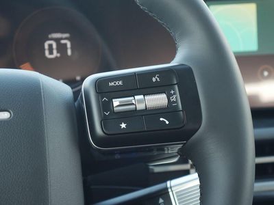 2026 Hyundai Santa Fe — photo 10 view