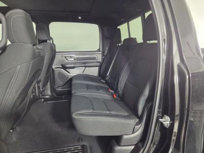 2026 Ram 1500 — photo 17 view