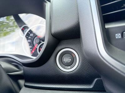 2026 Ram 1500 — photo 18 view
