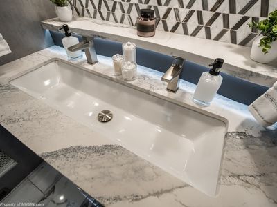 2027 Foretravel Realm Presidential Luxury Villa 7 (LV7) Bath & 1/2 - Photo 59
