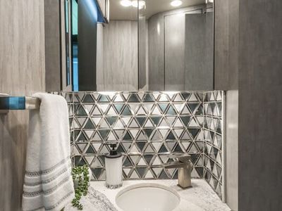 2027 Foretravel Realm Presidential Luxury Villa 7 (LV7) Bath & 1/2 - Photo 45