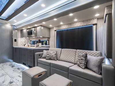 2027 Foretravel Realm Presidential Luxury Villa 7 (LV7) Bath & 1/2 - Photo 12