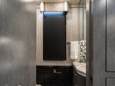 2027 Foretravel Realm Presidential Luxury Villa 7 (LV7) Bath & 1/2 - Photo 42