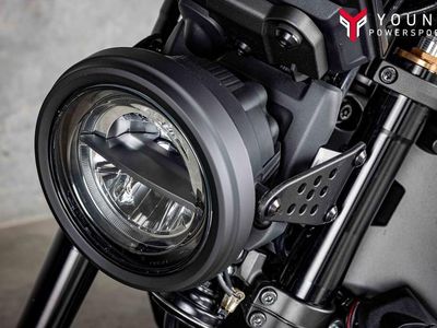 2025 Yamaha XSR900 - Photo 14