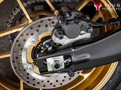 2025 Yamaha XSR900 - Photo 6
