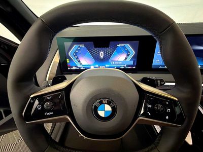 2025 BMW X3 30 xDrive — photo 12 view