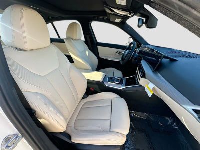 2026 BMW 3 Series — photo 23 view