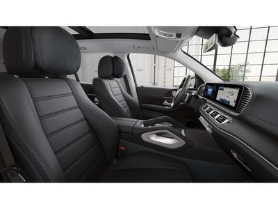 2026 Mercedes-Benz GLS - Photo 4