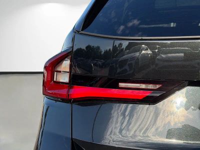 2025 BMW X1 — photo 10 view