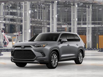 2026 Toyota Grand Highlander Platinum in Heavy Metal — front three-quarter view