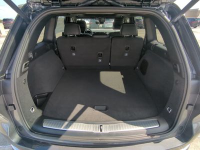 2025 Jeep Grand Cherokee - Photo 14