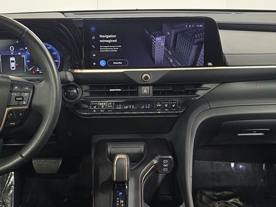 2023 Toyota Crown - Photo 16