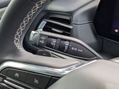 2025 Chevrolet Traverse - Photo 26