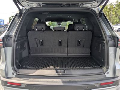 2025 Chevrolet Traverse - Photo 12