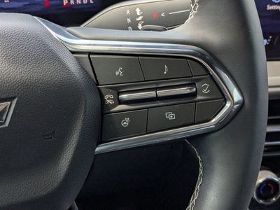 2025 Chevrolet Traverse - Photo 25