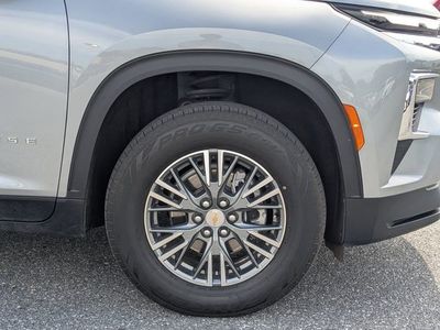 2025 Chevrolet Traverse - Photo 11