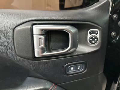 2019 Jeep Wrangler - Photo 10