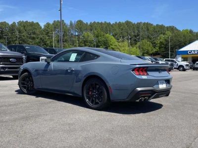 2026 Ford Mustang - Photo 5