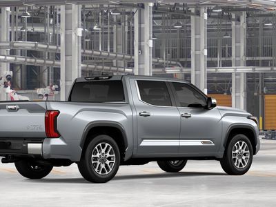2026 Toyota Tundra — photo 10 view