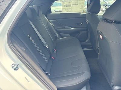 2026 Hyundai Elantra - Photo 39