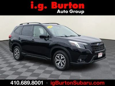 2022 Subaru Forester Premium in Crystal Black Silica — front three-quarter view