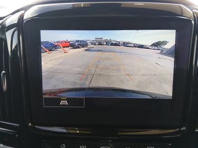 2023 Chevrolet Traverse - Photo 16
