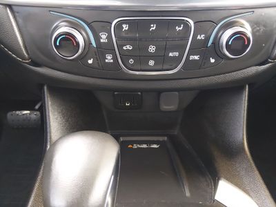 2023 Chevrolet Traverse - Photo 18