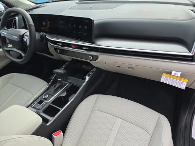 2026 Kia Sorento — photo 11 view