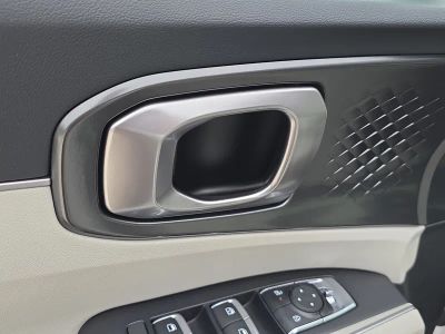 2026 Kia Sorento — photo 18 view