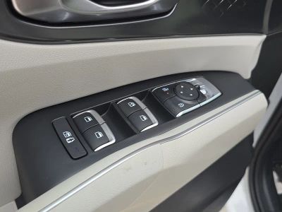 2026 Kia Sorento — photo 19 view