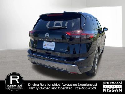 2025 Nissan Rogue — detail view
