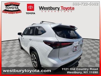 2024 Toyota Highlander - Photo 9
