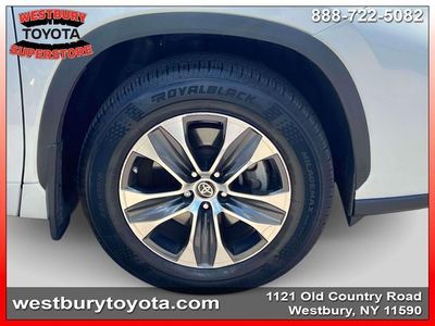 2024 Toyota Highlander - Photo 13
