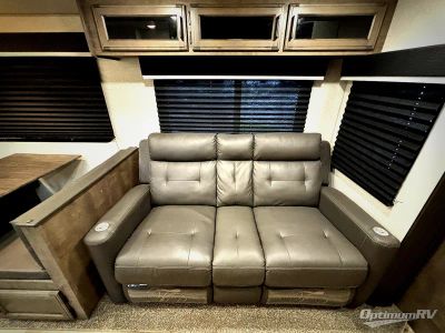 2022 Venture RV SportTrek Touring Edition — photo 13 view