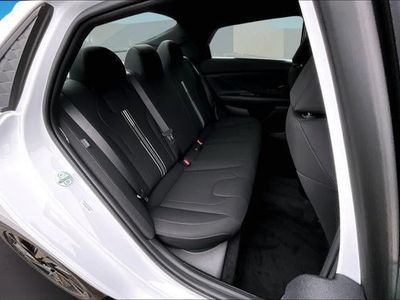 2026 Hyundai Elantra - Photo 26