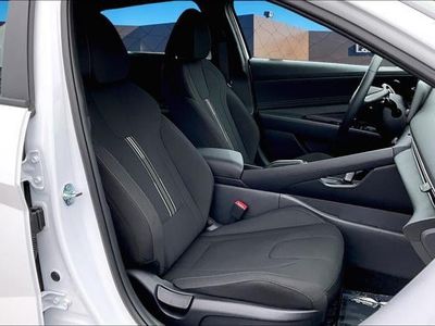 2026 Hyundai Elantra - Photo 25