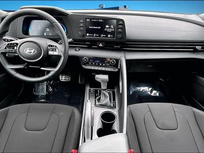 2026 Hyundai Elantra - Photo 5