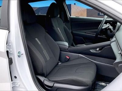 2026 Hyundai Elantra - Photo 9